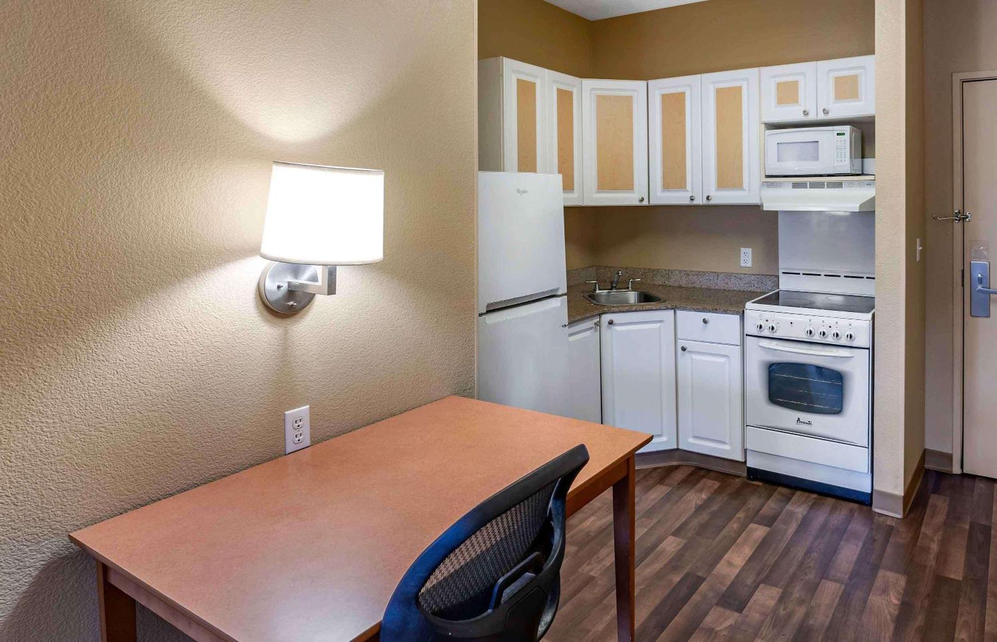 Extended Stay America Suites - San Rafael - Francisco Blvd East Dış mekan fotoğraf